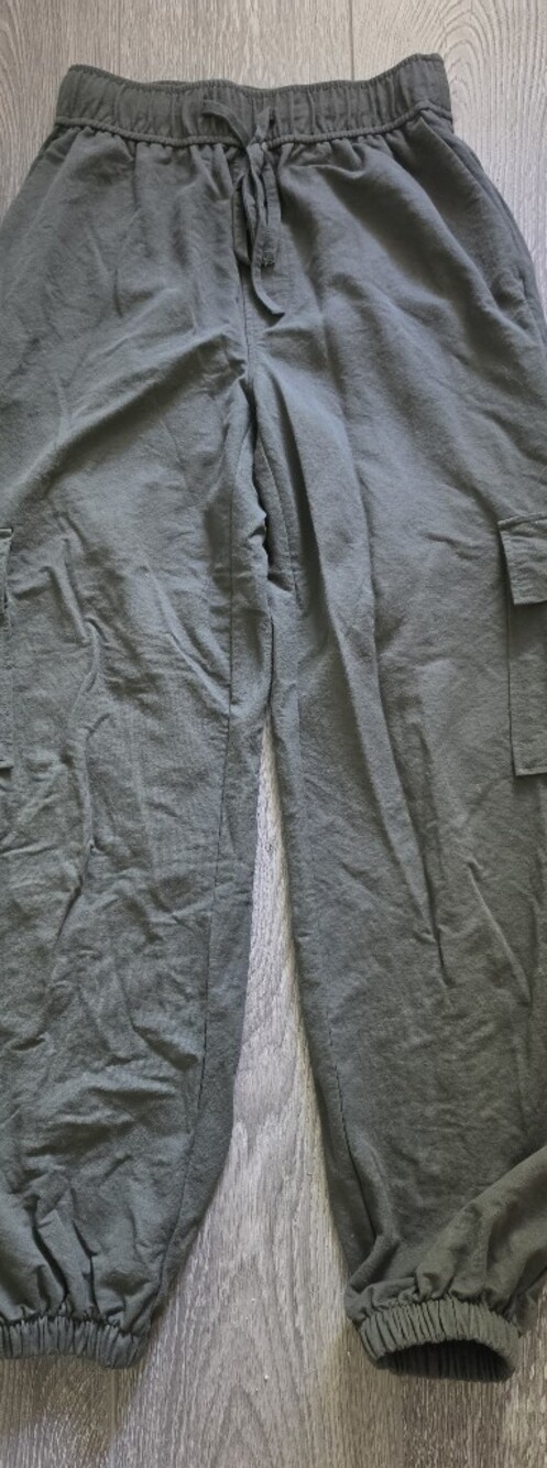 Reitmans Olive Green Drawstring Waist Cargo Pants
